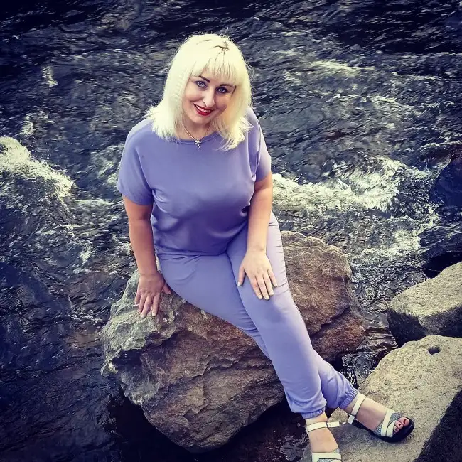 Svetlana, 38