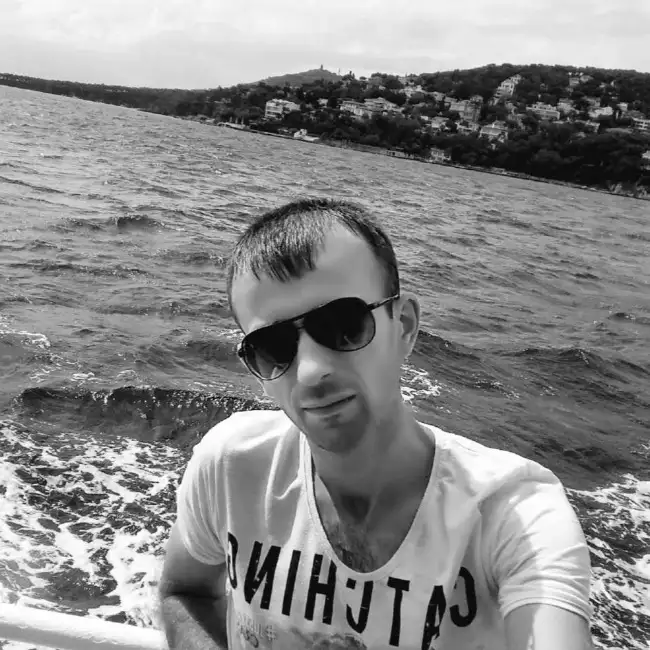 Ivan, 42, Берлин - Gratis