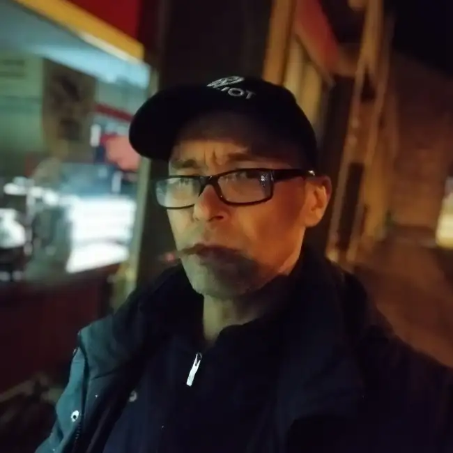 Ruslan, 49 - Gratis
