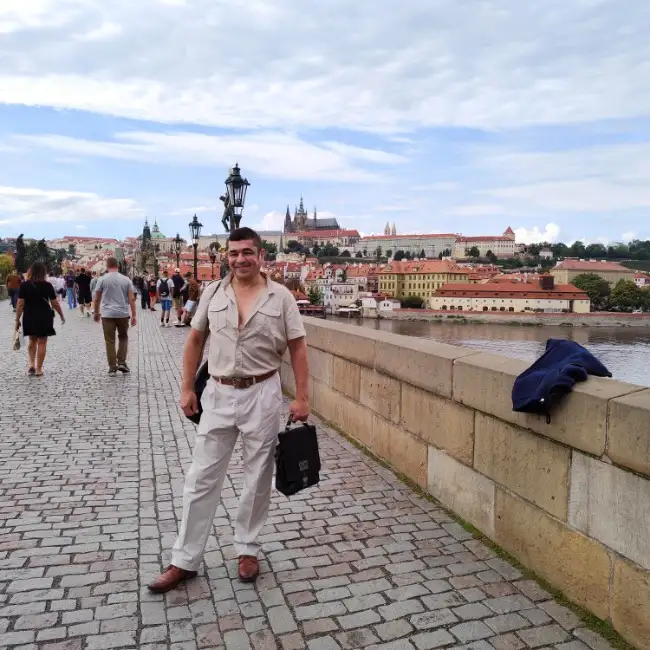 Alexander, 46 - Gratis