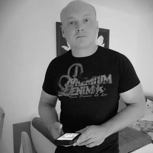 Ivan, 41, Карлсруэ - Gratis
