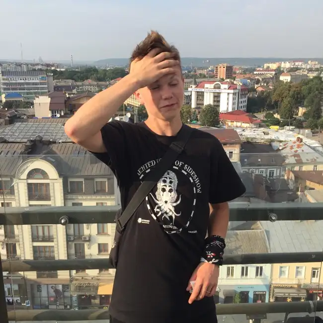 Dima, 23 - Gratis