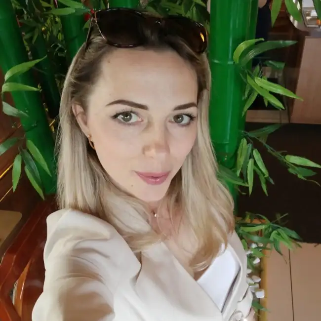 Марина, 42, Фрейберг - Gratis