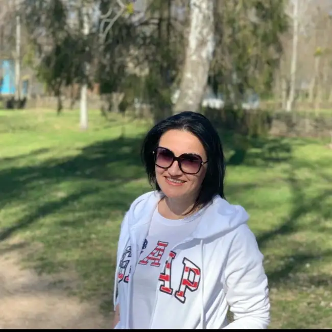 Mariana, 39, Росток - Gratis