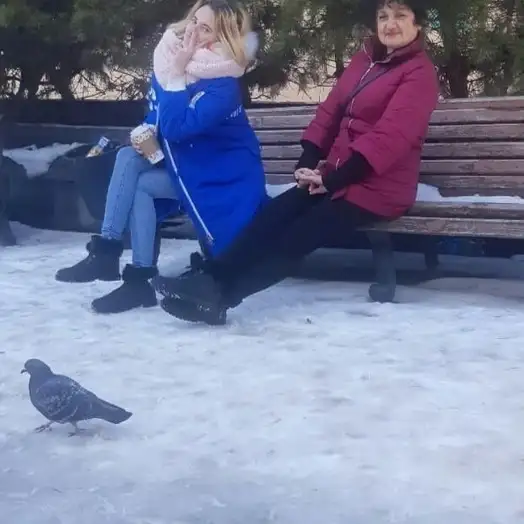 Elena, 64