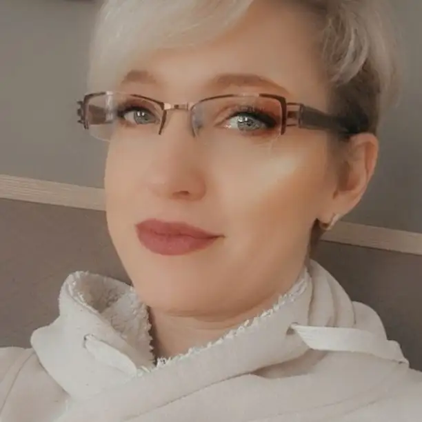 Оксана, 52