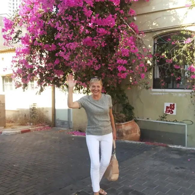 Vika, 58 - Gratis