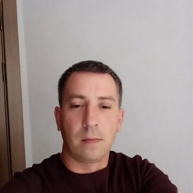 Александр, 42 - Gratis