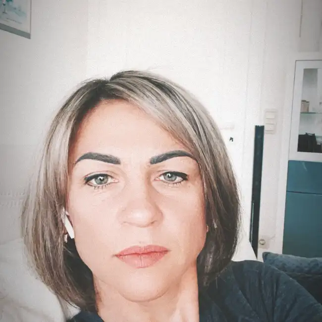 Olga, 45, Зинделфинген - Gratis