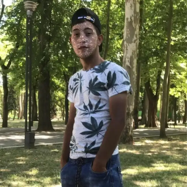 David, 24 - Gratis