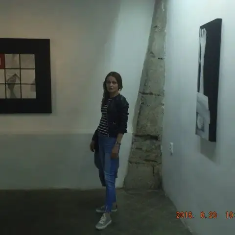 Mary, 42