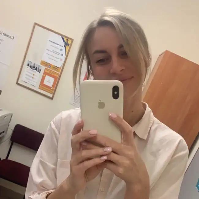 Oxana, 41