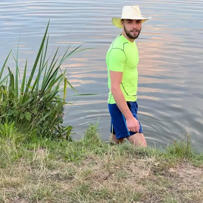 Igor, 31