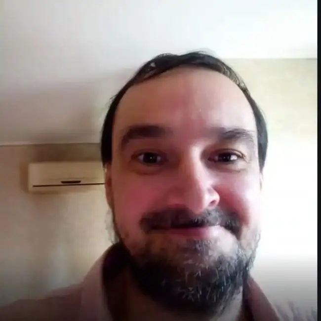 Vlad, 52