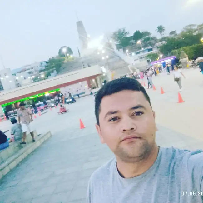 Xondamir, 34 - Gratis