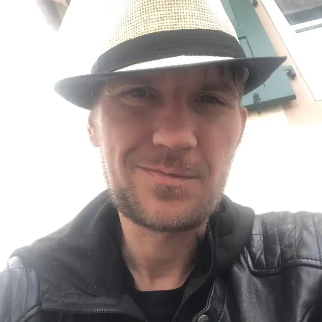 Mark, 41