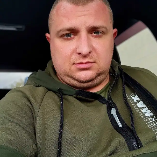 Тарас, 39