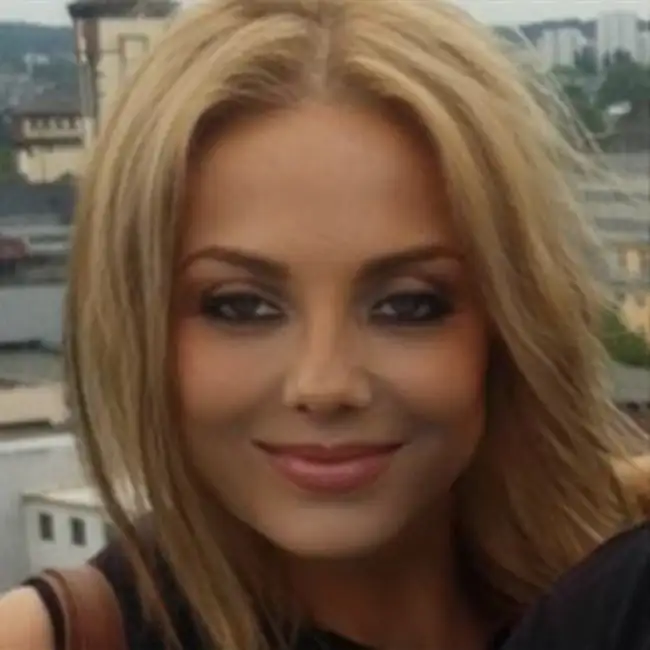 Alexandra, 45 - Gratis