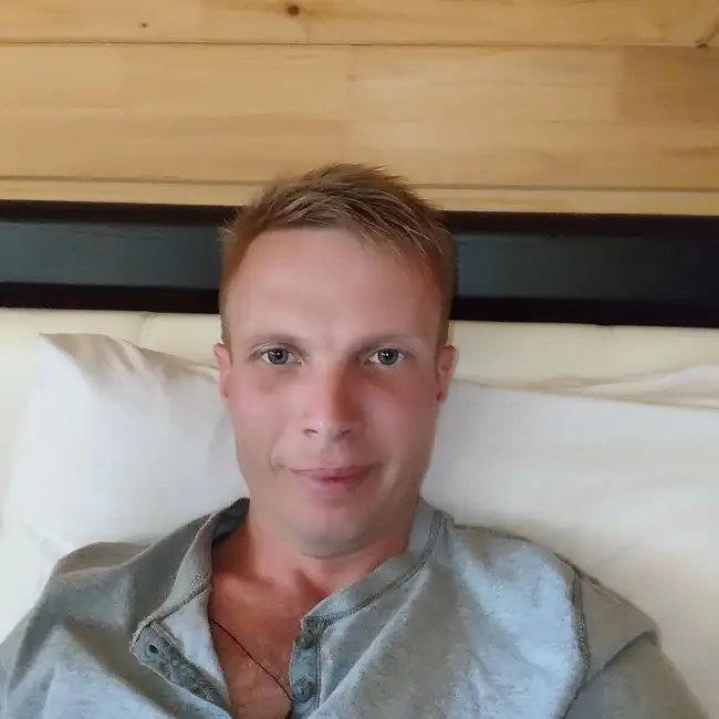 Aleks, 38 - Gratis