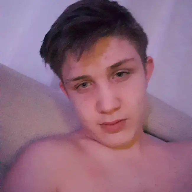 Anton, 21