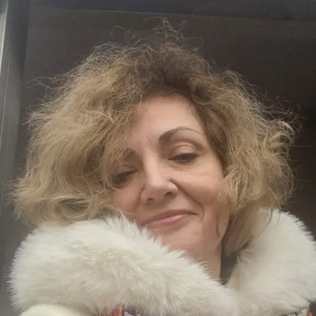 Olena, 60