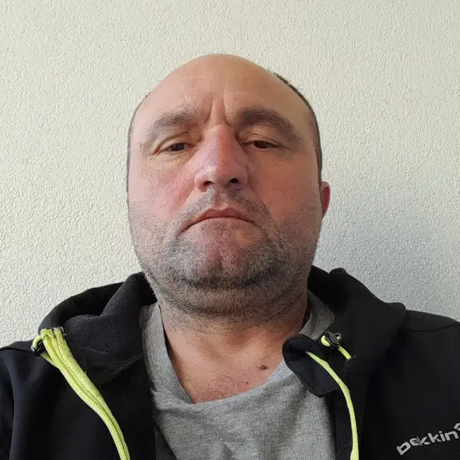 Temo, 52 - Gratis
