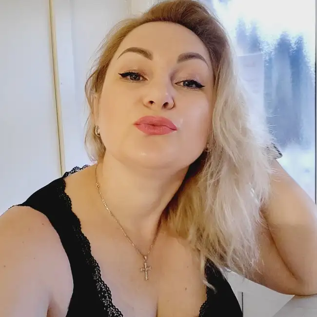 Katerina, 40 - Gratis