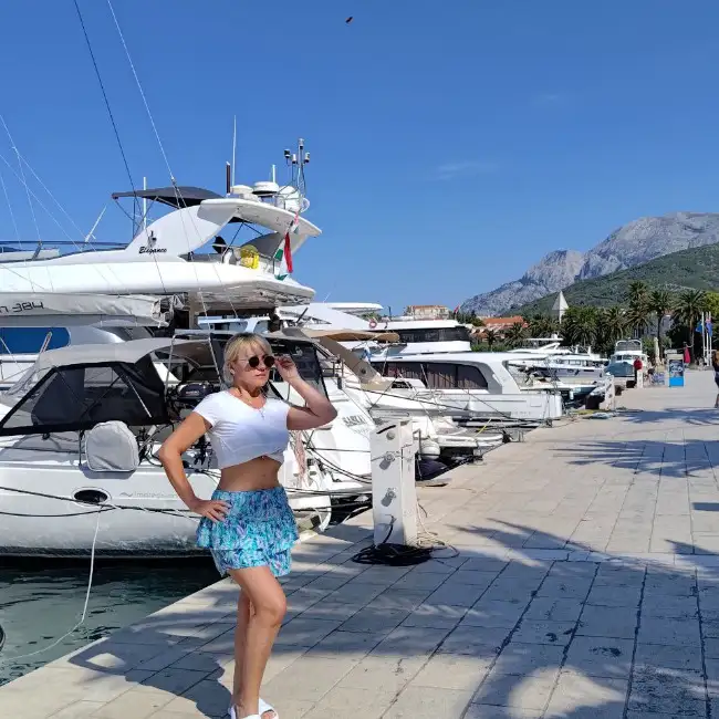 Ksenia, 50 - Gratis