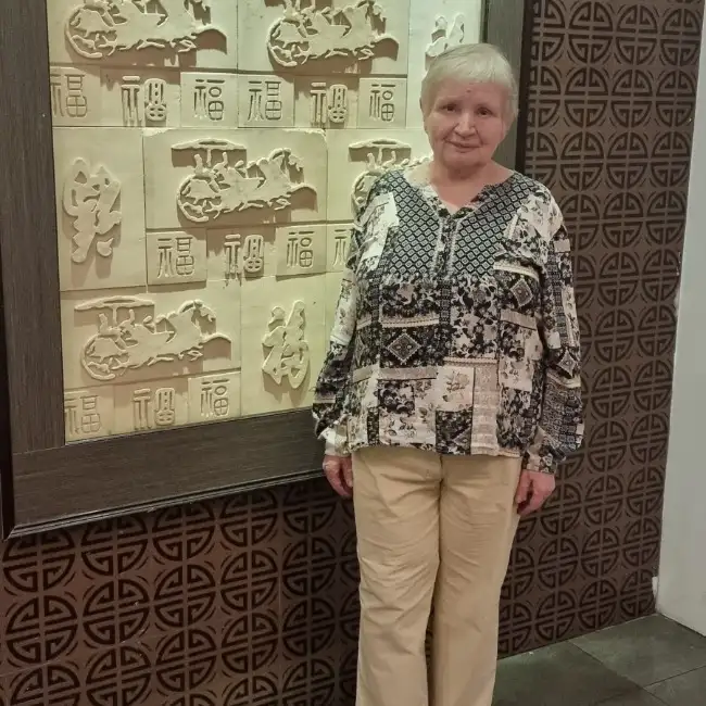 Ирина, 71