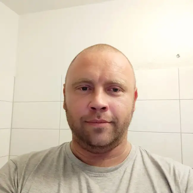 Slavik, 41