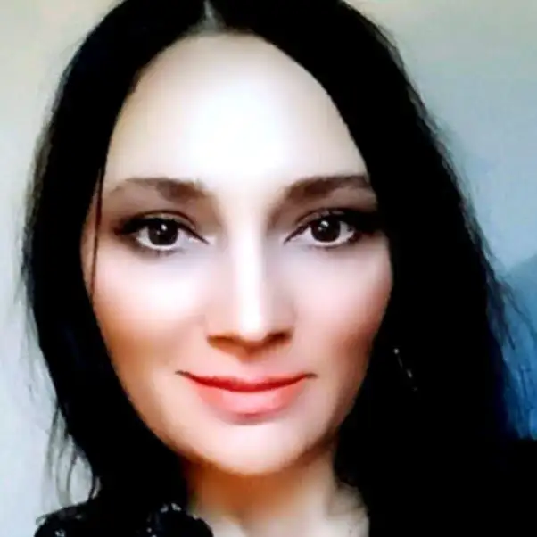 Marina, 43