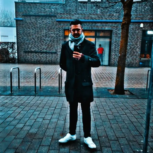 Artur, 36