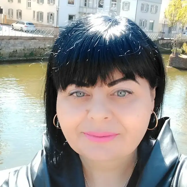 Руслана, 46, Эсслинген - Gratis