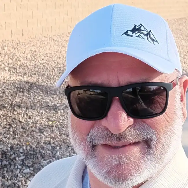 Valeriy, 69 - Gratis
