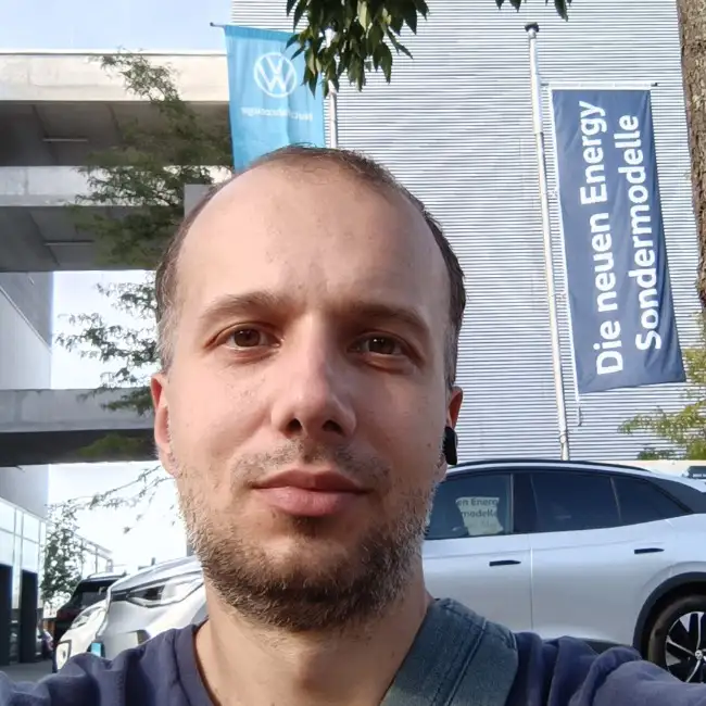 Dmytro, 42