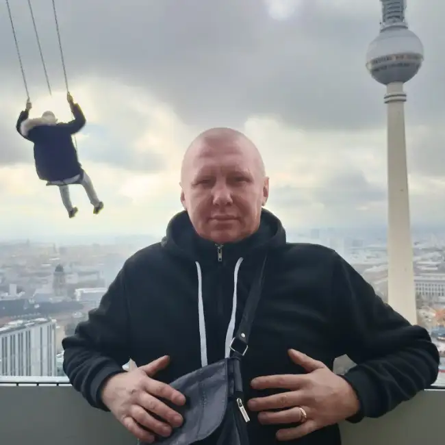 VOLODYMYR, 41, Берлин - Gratis