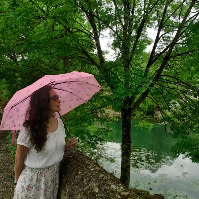LIA, 52 - Gratis