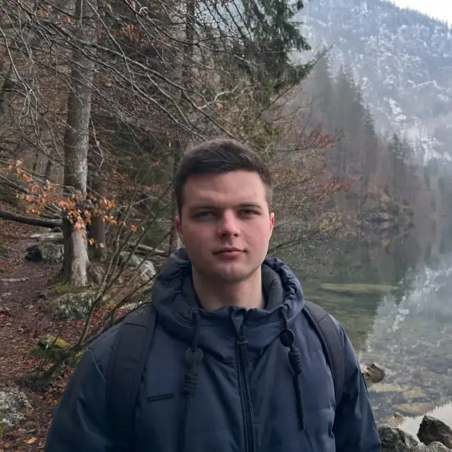 Alex, 21