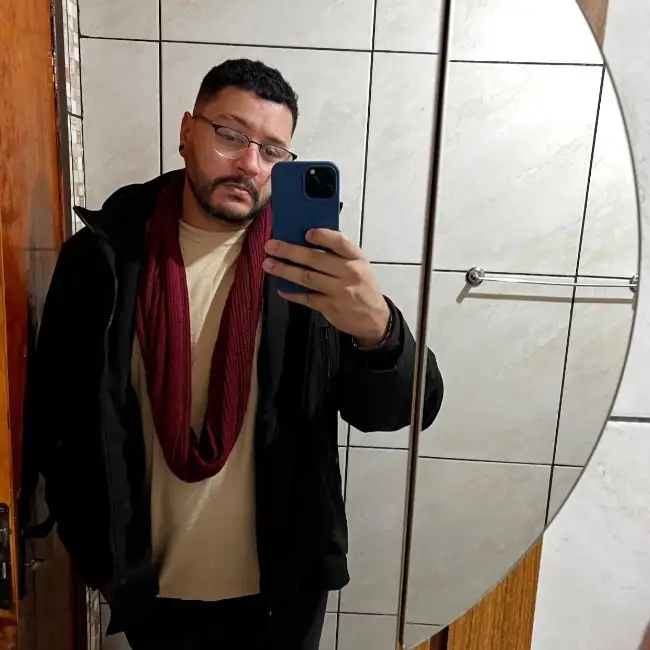 Lucas, 31